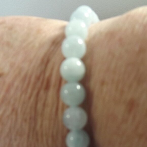 Genuine Aquamarine 8mm Bead Bracelet - Picture 6 of 7
